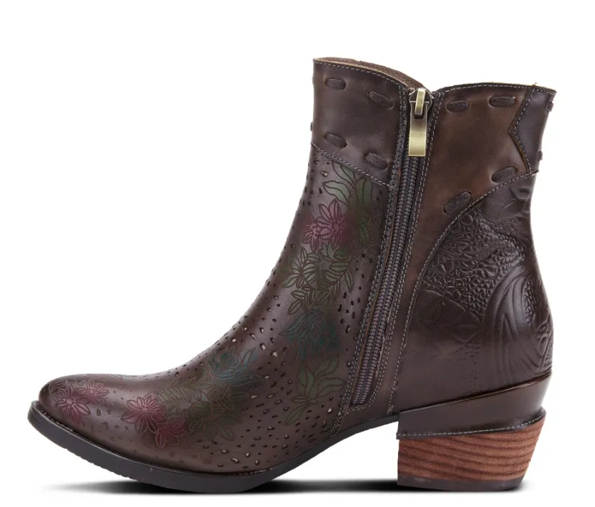 L'ARTISTE Embellished Flower Leather Ankle Boots